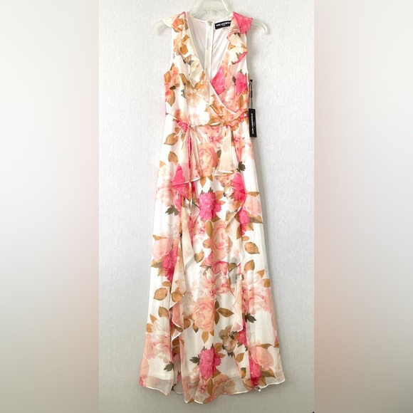 Karl Lagerfeld Paris Floral Chiffon Tiered Ruffle Maxi
Dress - Picture 2 of 11
